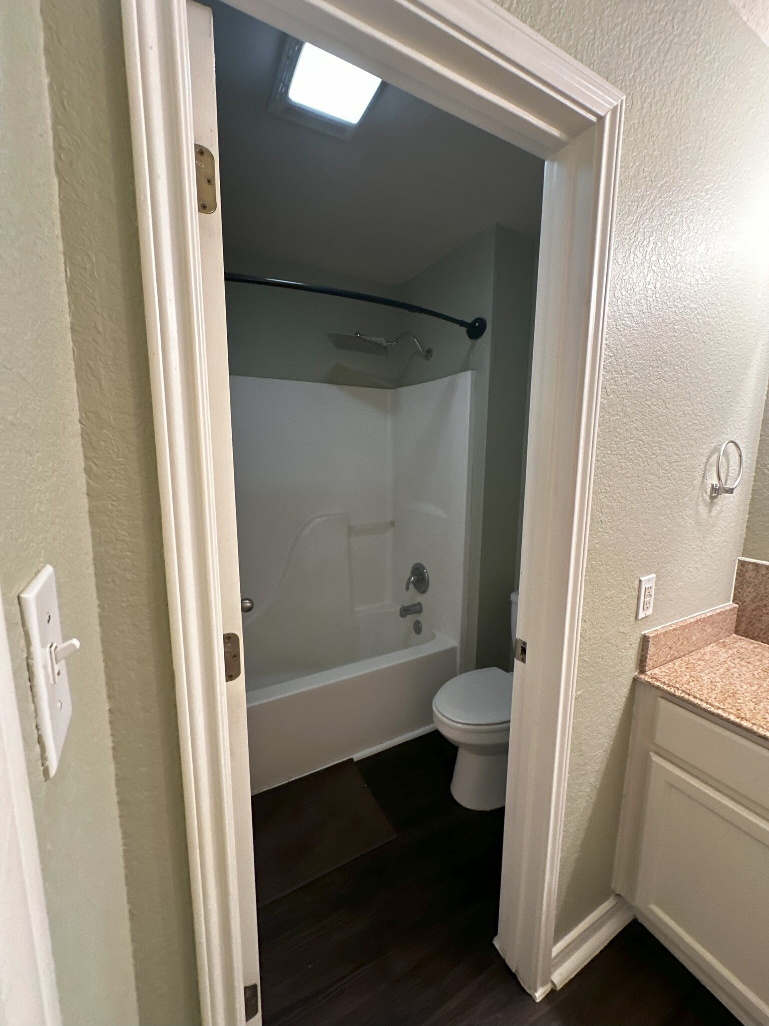 Master Bathroom - 13611 Woodstone Way