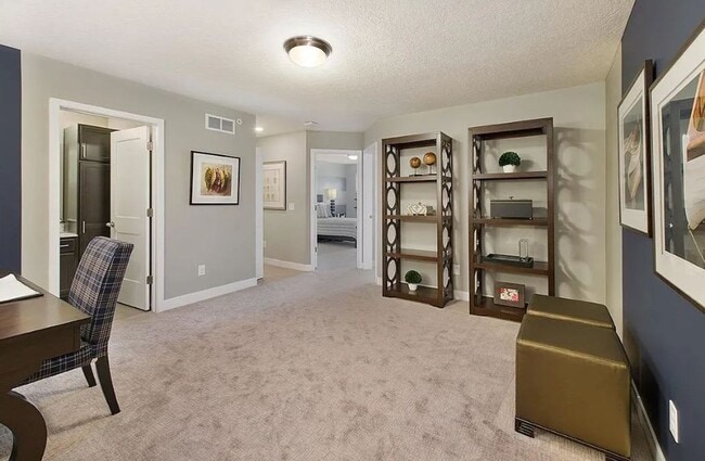 Building Photo - Upscale Townhome Living in Woodbury for $2,749!