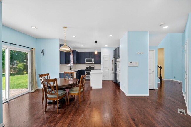 Building Photo - 2743 Rourke Dr