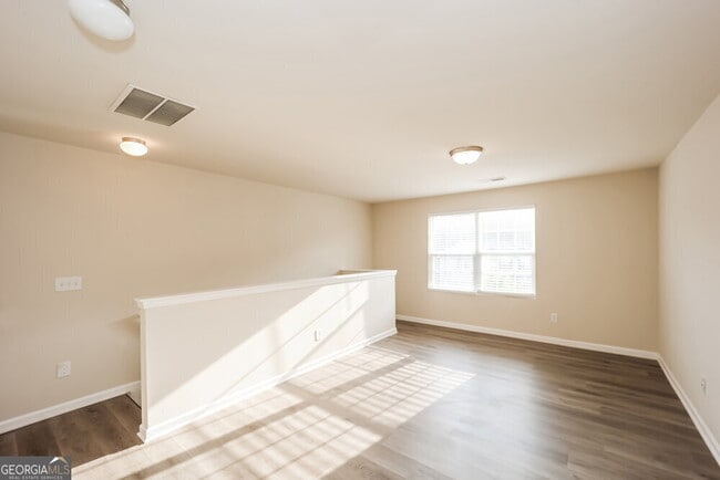 Building Photo - 100 Betty Ann Ln