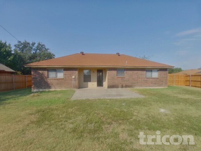 Building Photo - 6401 Freedom Ct