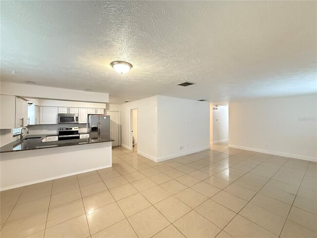 Building Photo - 10413 Twiggs Ct