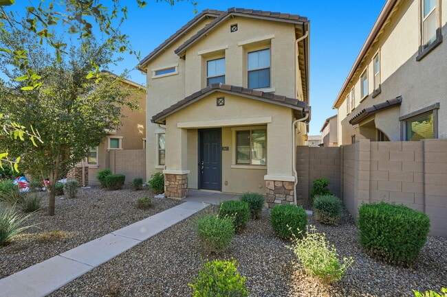 Building Photo - 1647 S 83rd Pl