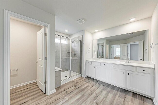 Building Photo - 1021 Lone Peak Wy