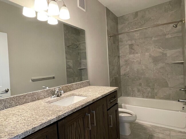 Building Photo - Shelby Township - 3 Bedroom, 2 Bath, End-Unit condo style w/Att Garage