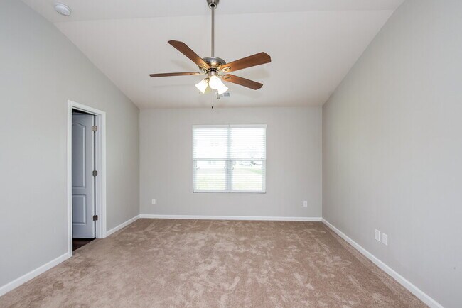 Building Photo - 1108 Black Diamond Dr