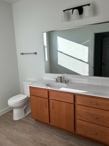 Building Photo - Cloud Village Apartments