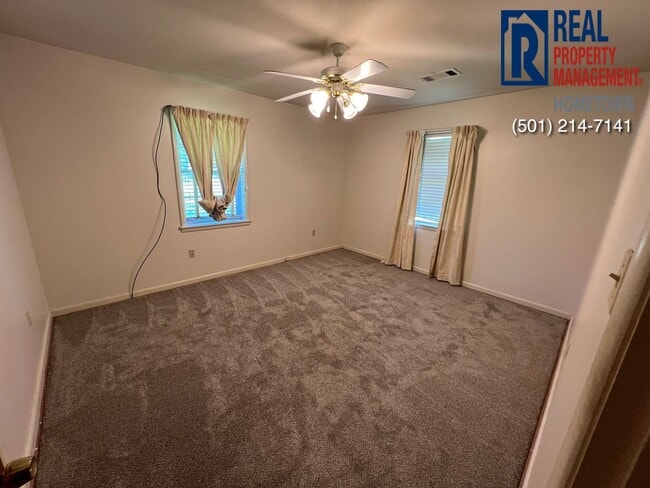 Building Photo - 8610 AR-5