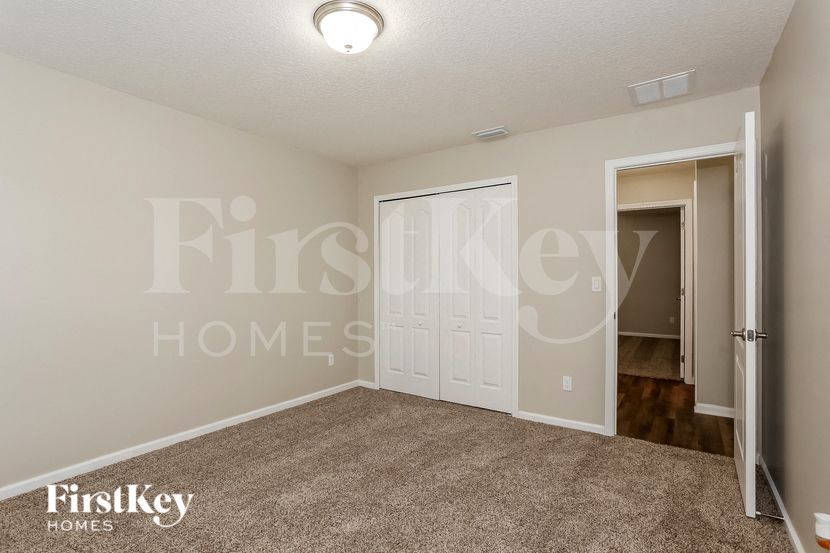 Building Photo - 86221 Vegas Blvd