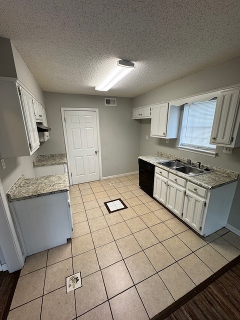Building Photo - 5538 Oak Branch Cir N