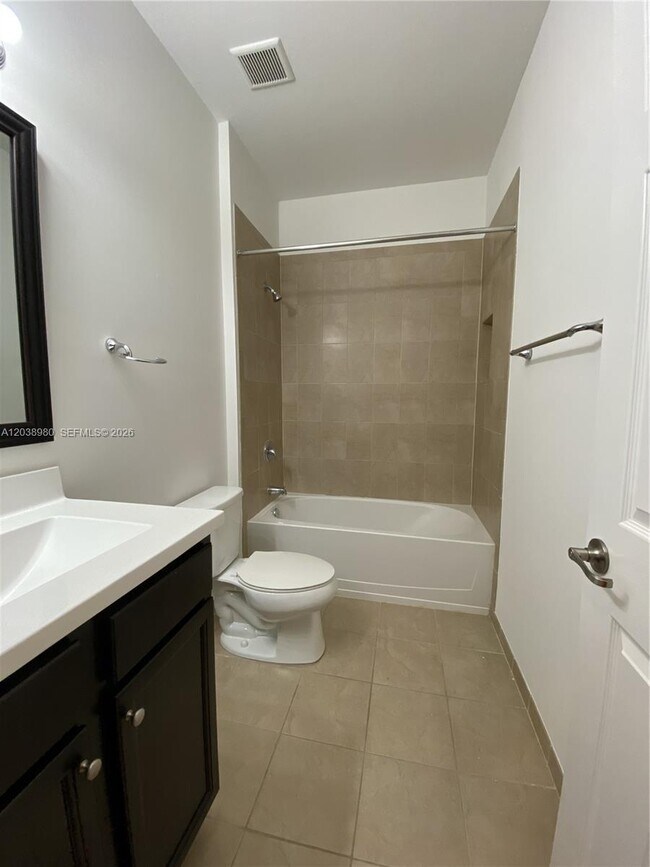 Building Photo - 11725 SW 150th Pl