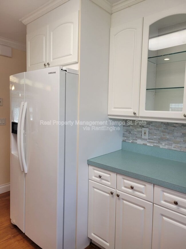 Building Photo - 2106 N Overbrook Ave