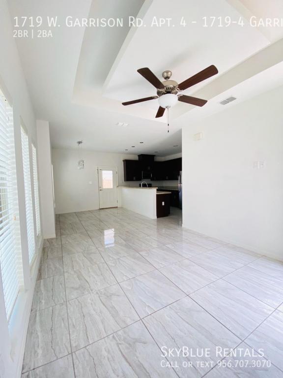 Building Photo - 1719 W Garrison Dr