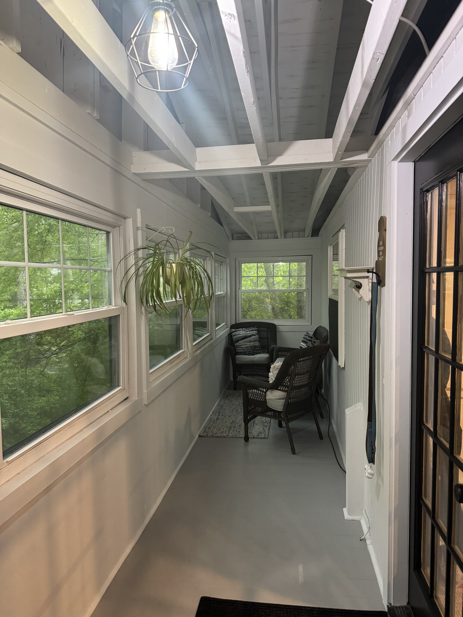 Building Photo - 3 Sylvan Cir