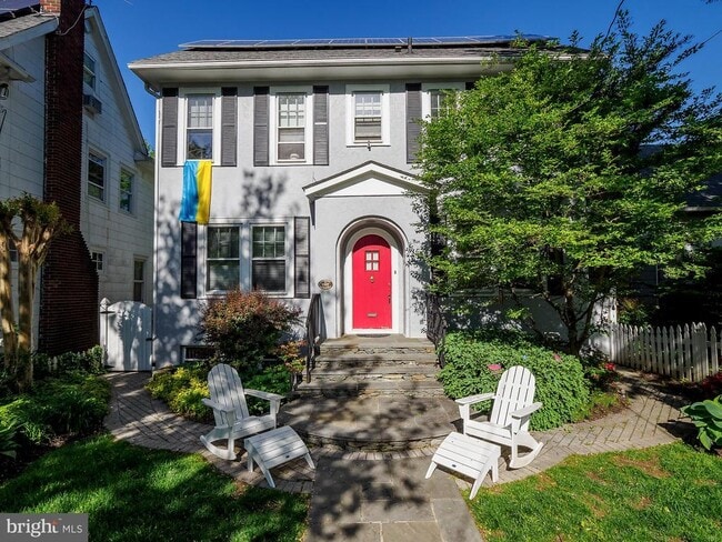 Building Photo - 5534 Nevada Ave NW