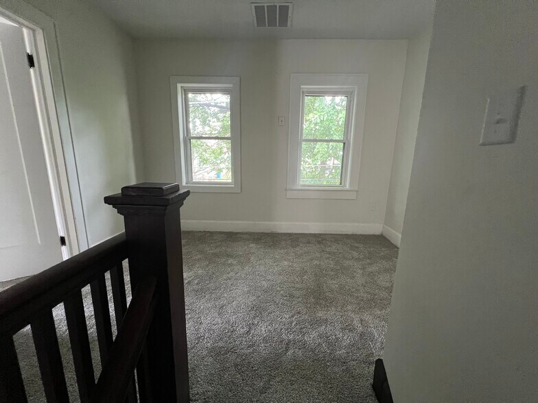 Landing at top of stairs - 1235 Tecumseh St