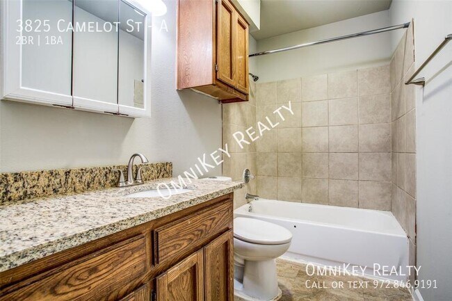 Building Photo - 3825 Camelot St