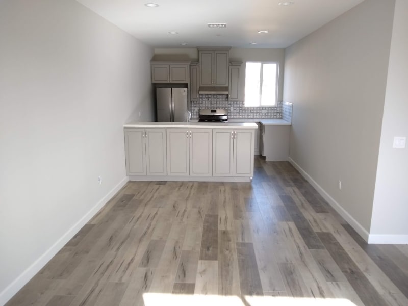 Building Photo - 12120 La Maida St