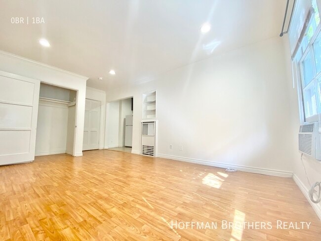 Floorplan - 301-309 N Sycamore Ave