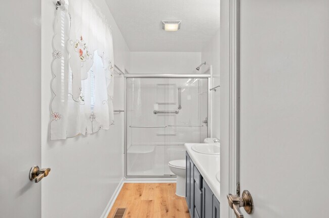 Building Photo - 8209 Parsley Ln