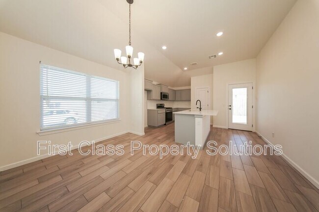 Building Photo - 19916 Stovall Dr