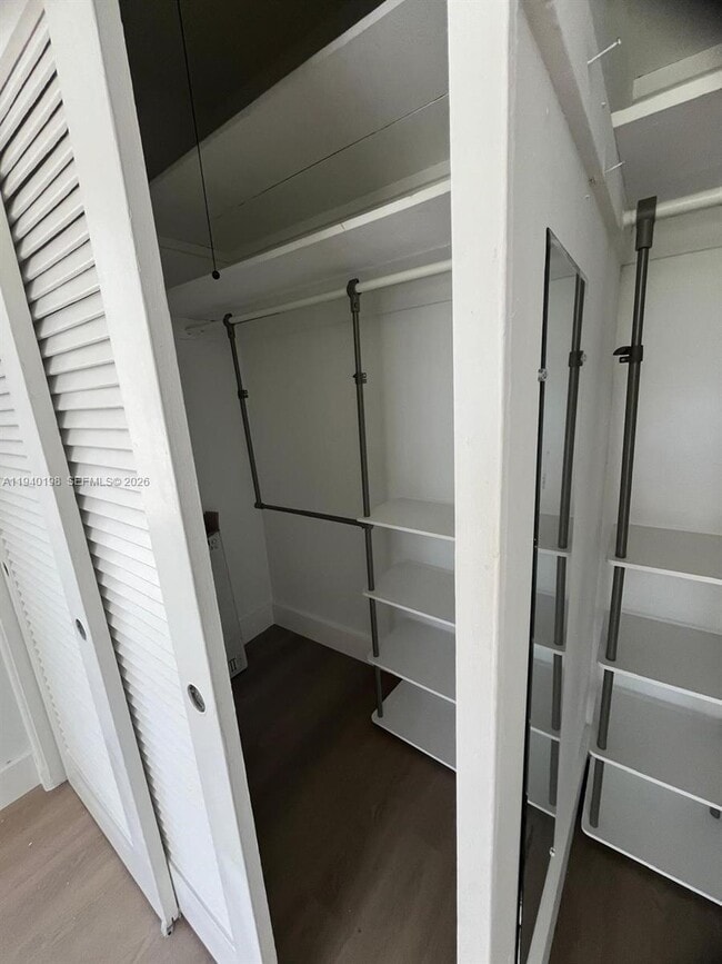 Building Photo - 3921 Meridian Ave