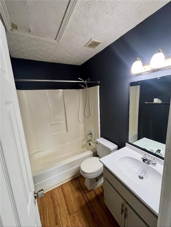 Building Photo - 2023 Sitser Ln