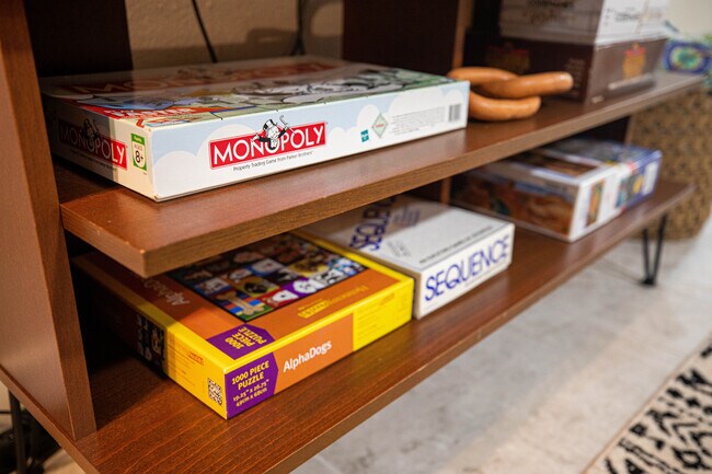 Building Photo - 2812 S Mill Ave