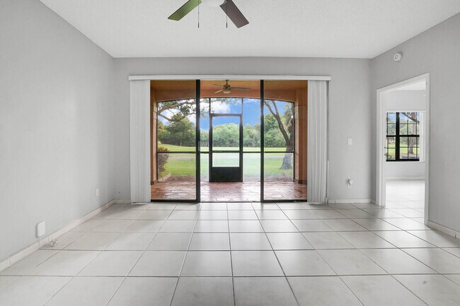 Building Photo - 401 SW 158th Terrace