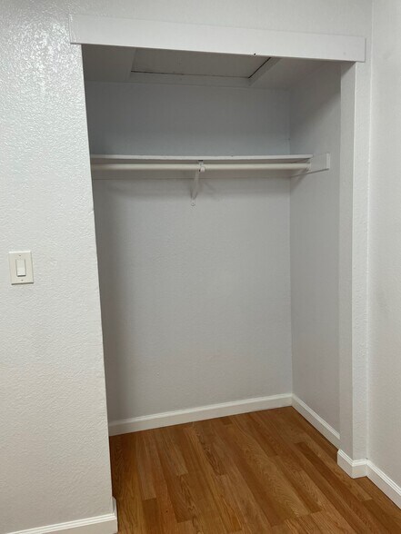 closet in 2nd bedroom - 250 Del Verde Cir