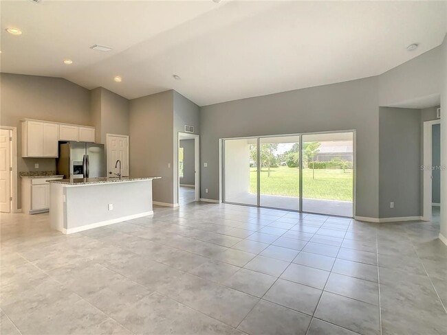 Building Photo - 27307 Tierra Del Fuego Cir