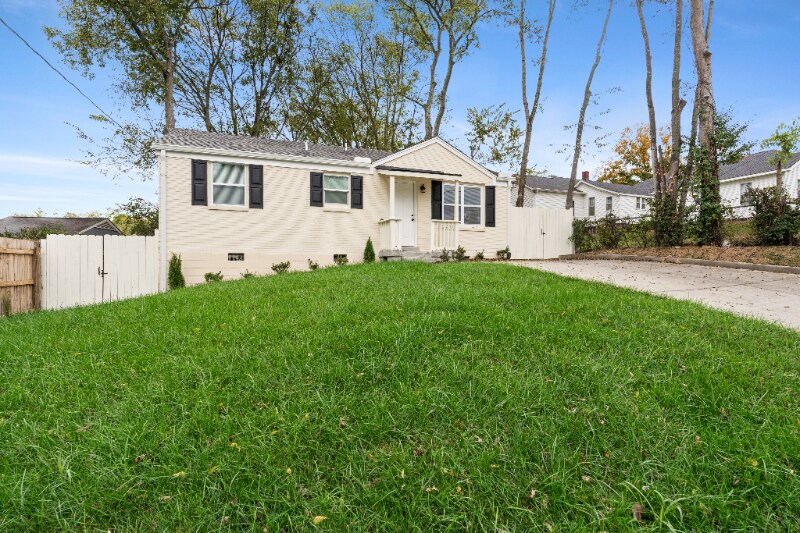 Primary Photo - 1808 26th Ave N