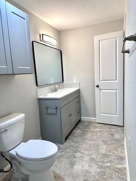 Building Photo - 5280 Atwell Ln