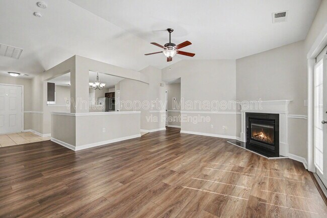Building Photo - 1820 Meadow Crossing Dr
