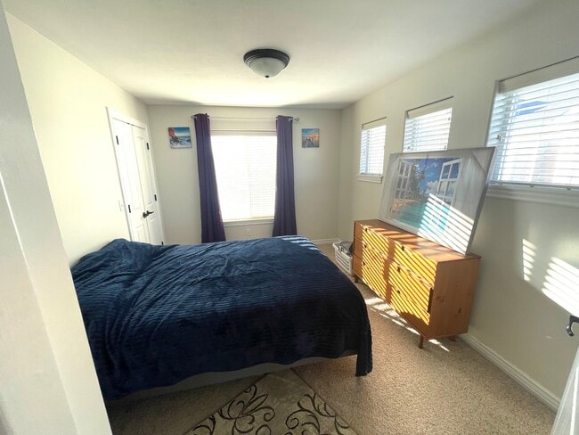 Building Photo - 2515 Eagle Dr