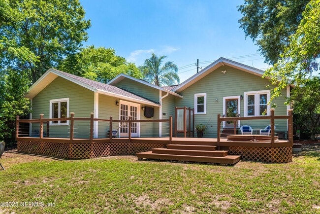 Building Photo - 4227 Woodmere St