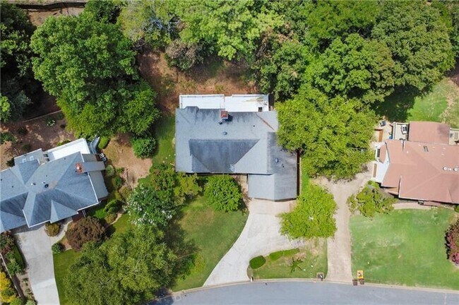 Building Photo - 4565 Ashmore Cir