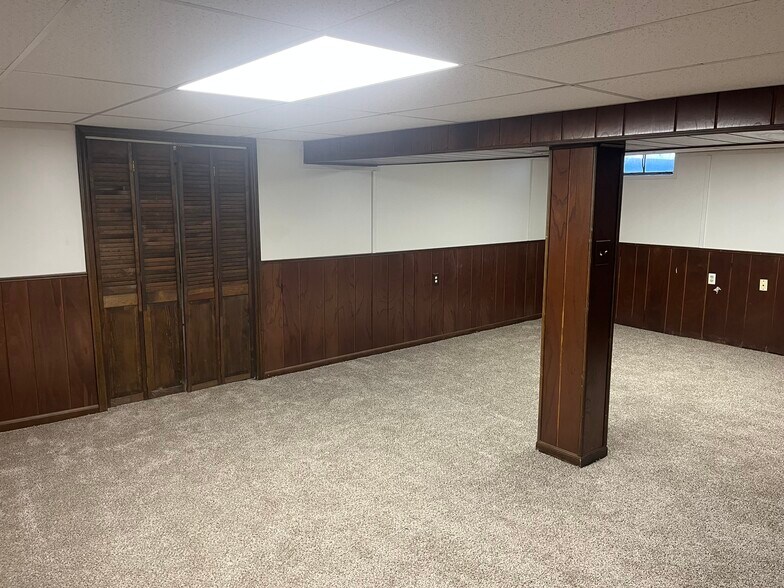 Building Photo - 7080 Millikin Rd