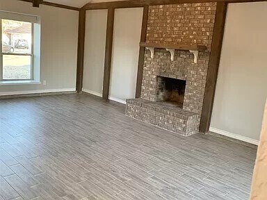 Building Photo - Spacious 3-Bed, 2-Bath Home | 1,560 Sq Ft ...