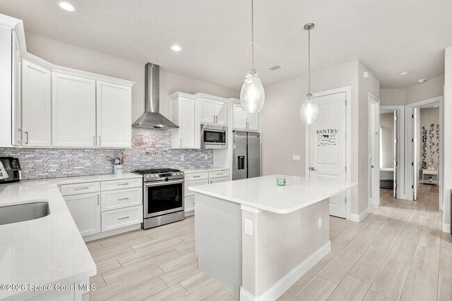 Building Photo - 4065 Negal Cir