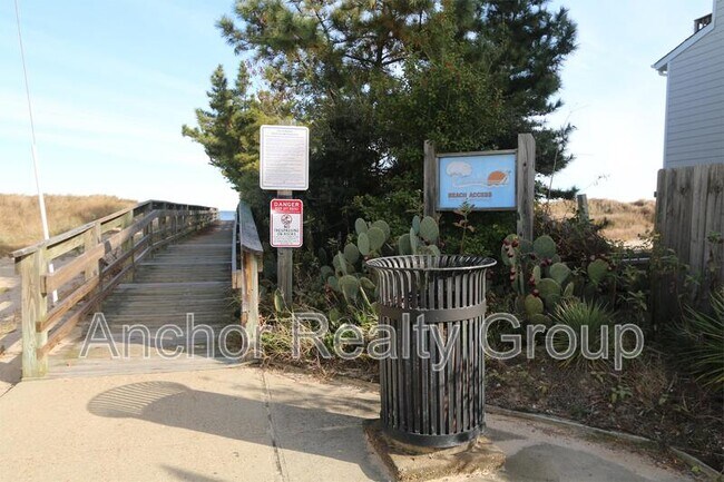 Building Photo - 1618 Kingston Ave