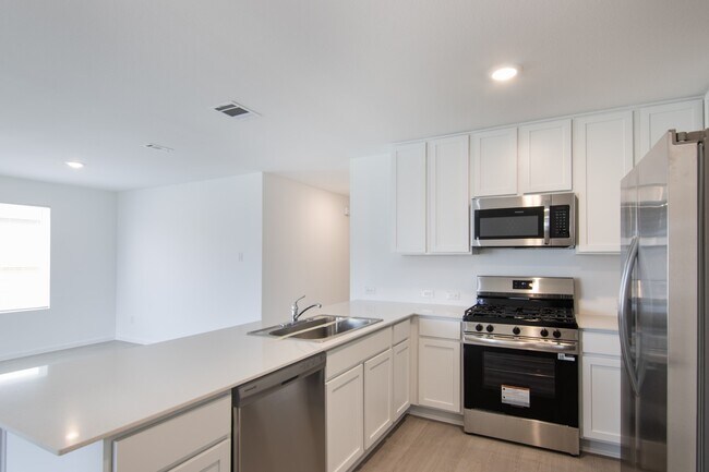 Building Photo - 25653 Rose Creek Dr