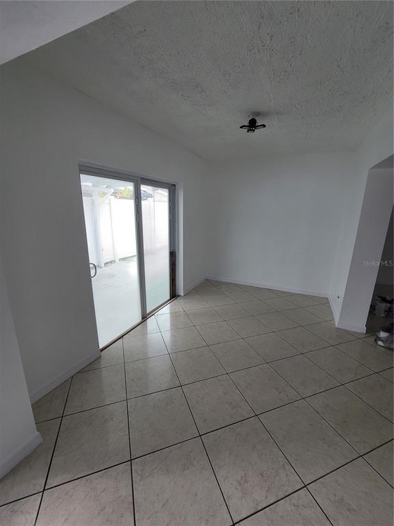 Building Photo - 9508 Pembridge Ct