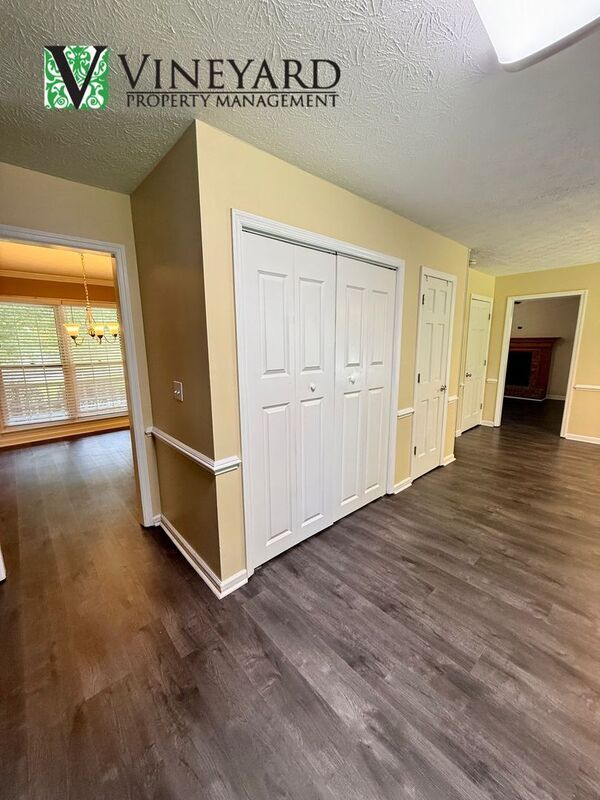 Building Photo - 4925 Falcon Wood Trace NE