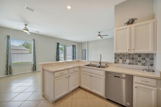 Building Photo - 4802 Bookelia Cir