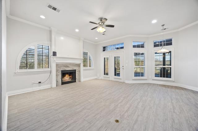 Building Photo - 2045 Chisholm Trail