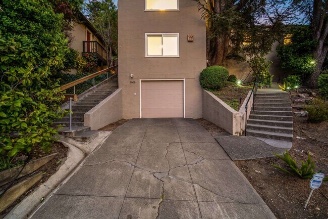 Building Photo - 5608 Colton Blvd