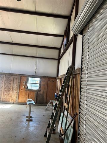 Building Photo - 3370 Surfside Dr