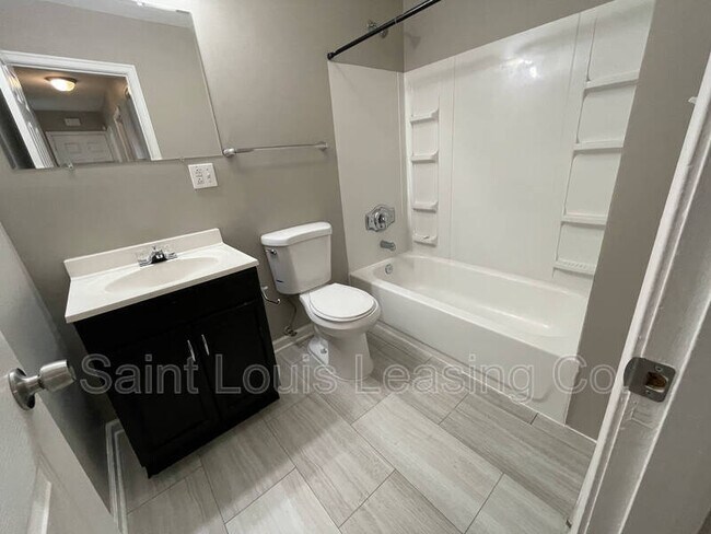 Building Photo - 1629 Talisman Ln