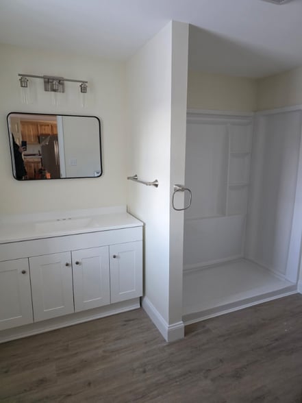 Building Photo - 19 Hill Ave